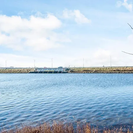 6 Person In Skals-by Traum * Skals