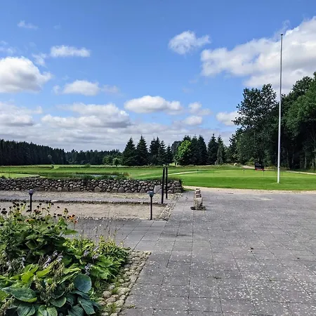 6 Person In Skals-by Traum Skals